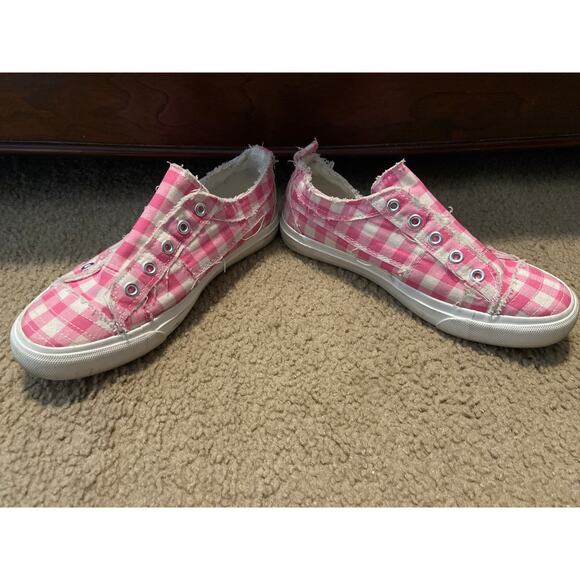 Women's Corkys pink plaid gingham slip on shoes size 6 - Picture 3 of 6